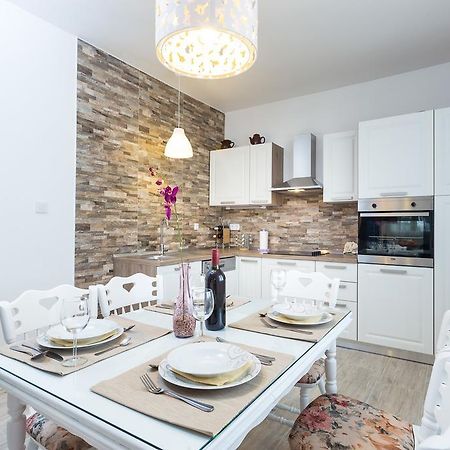 Apartment Perunika Ζαντάρ Εξωτερικό φωτογραφία
